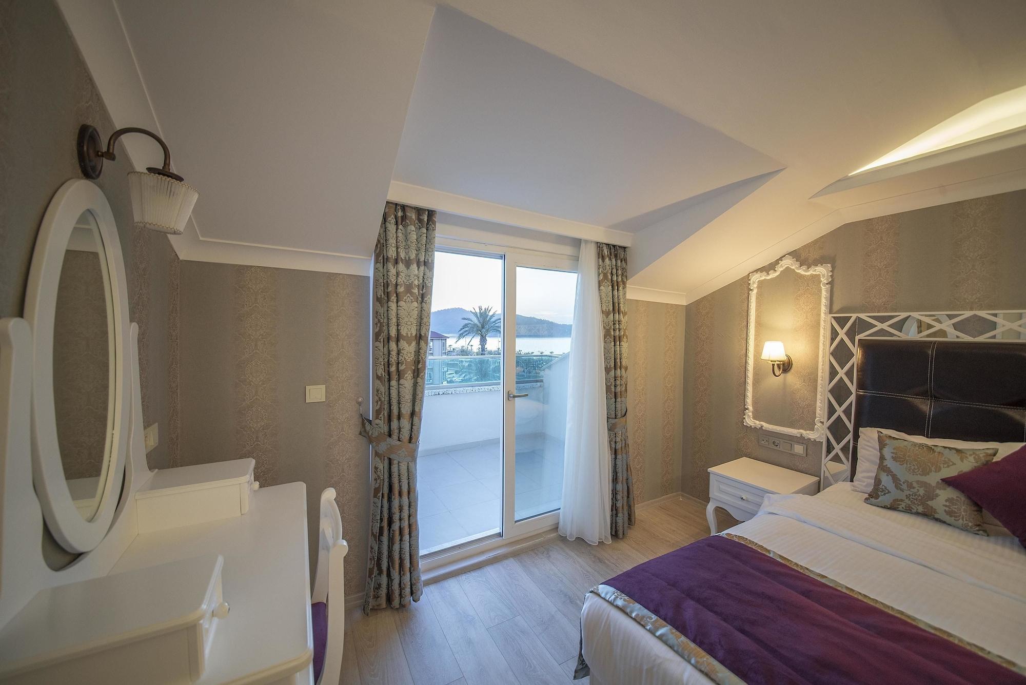 Yeniceri City Hotel Fethiye Exteriör bild