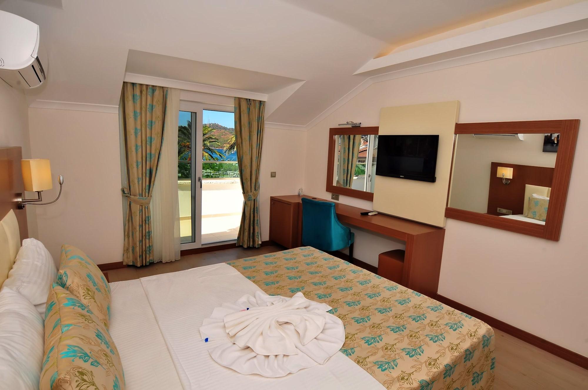 Yeniceri City Hotel Fethiye Exteriör bild