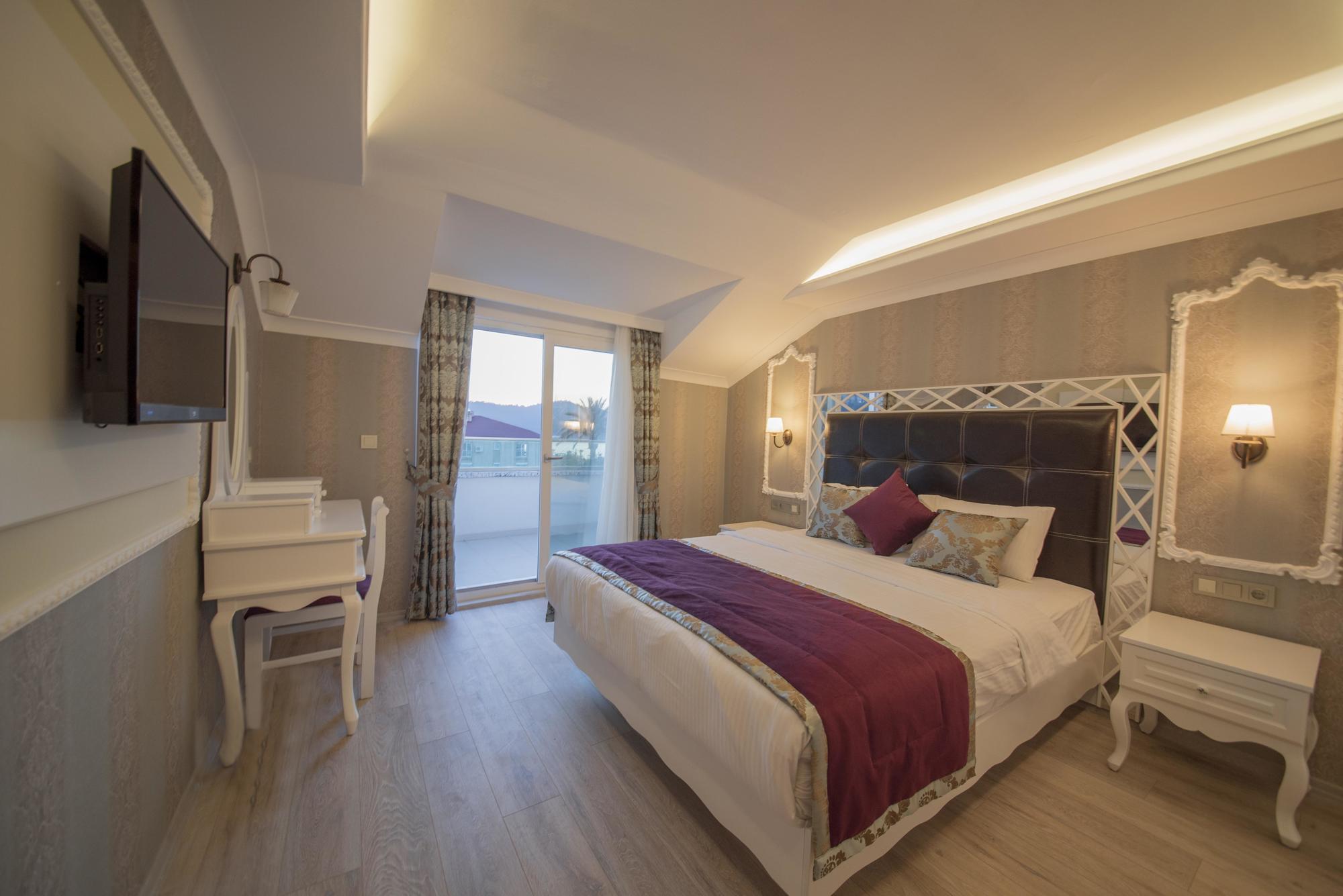 Yeniceri City Hotel Fethiye Exteriör bild